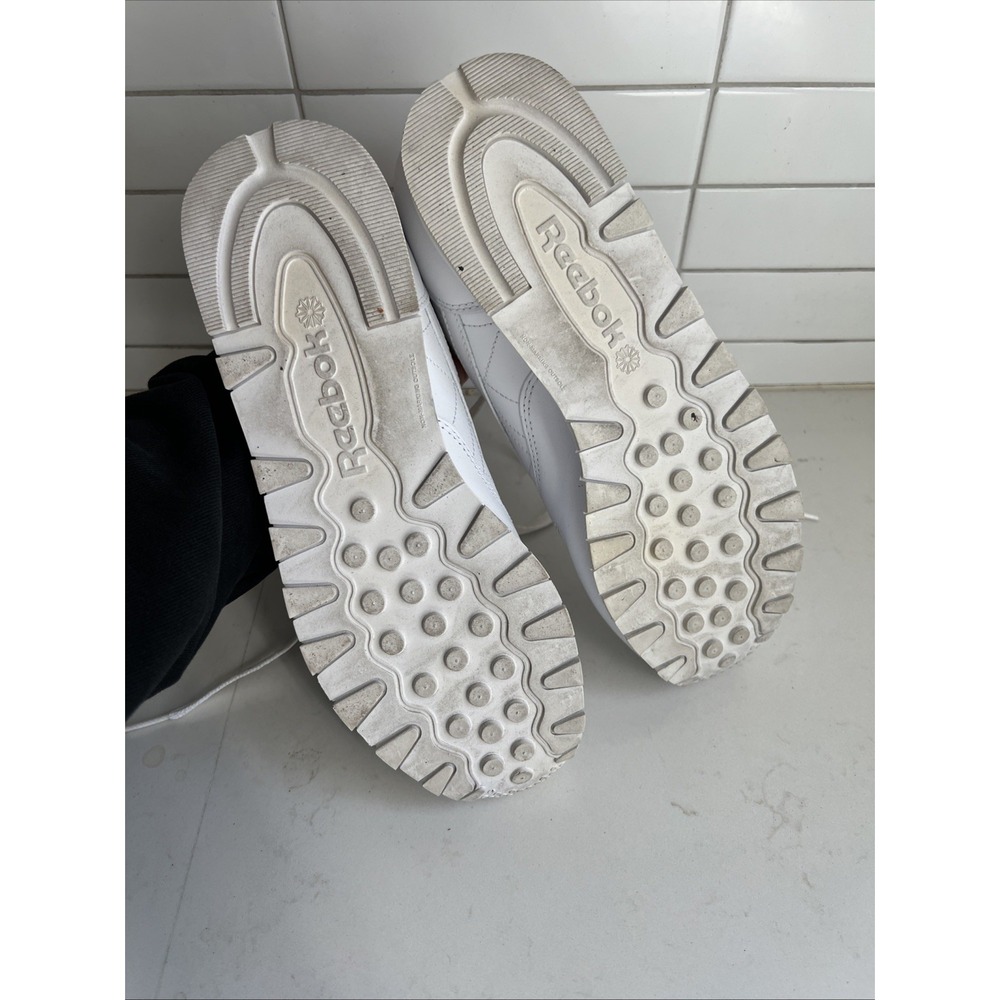 Reebok Classic Leather Triple White Mens Running Walking Shoes 9.5 - Picture 7 of 7